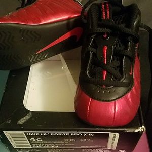 Nike lil posite
